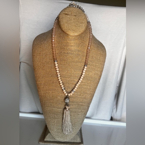 Dressy 22” salmon/grey colored faceted beads. Includes six rhinestone spacers - Picture 2 of 4